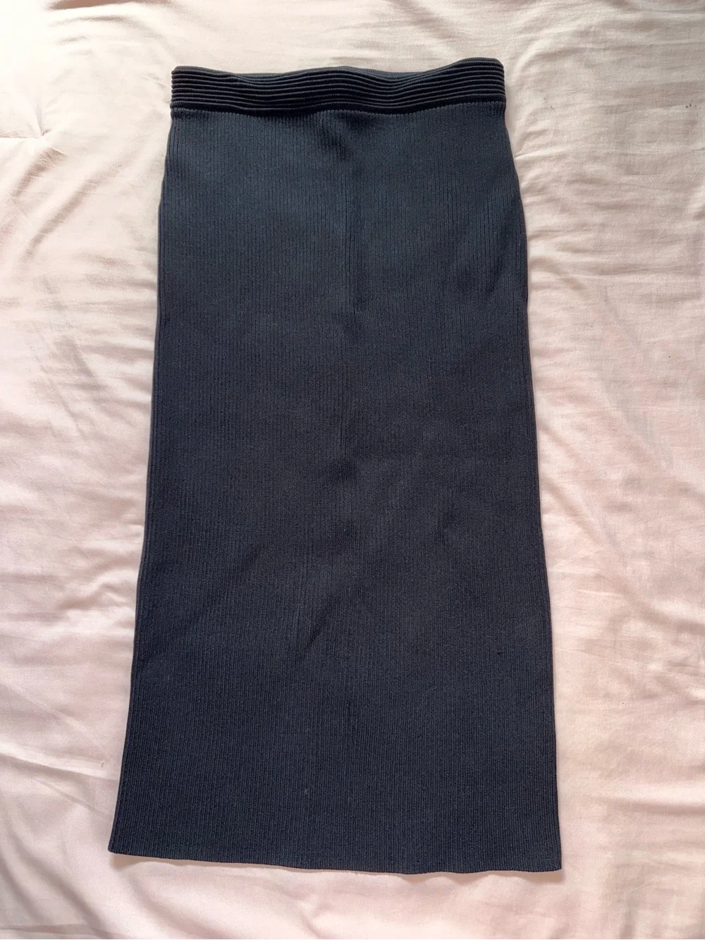 Michael Kors black ribbed knit elastic pencil midi skirt